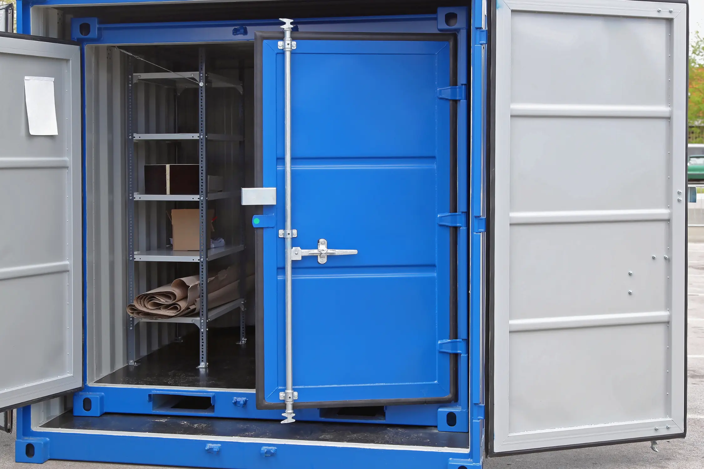 Container devanning in Bath